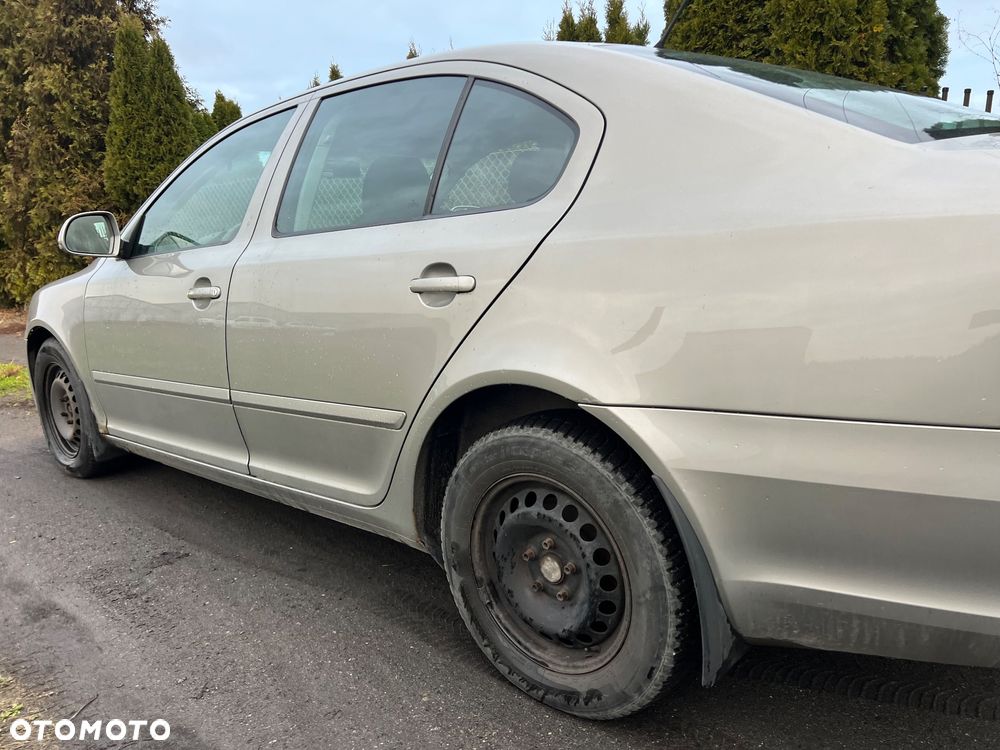 Skoda Octavia 2.0 TDI Ambiente - 13