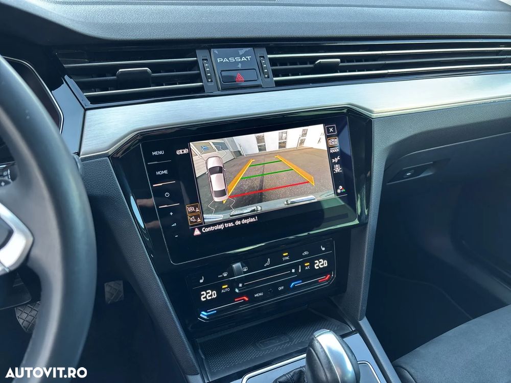 Volkswagen Passat 2.0 TDI SCR DSG Highline - 18