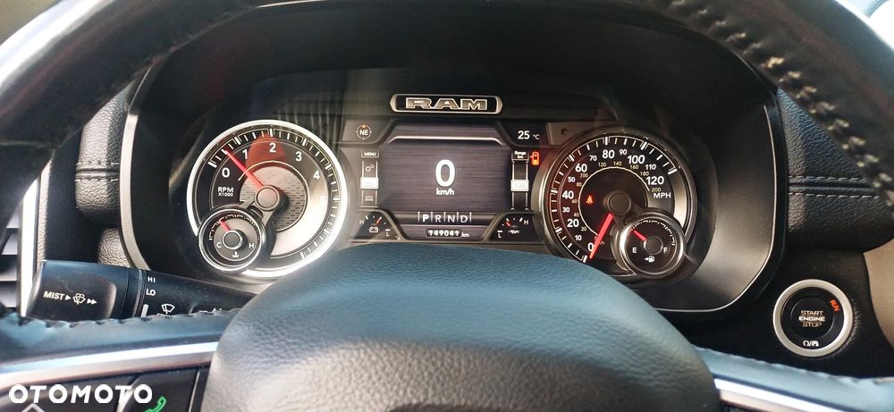 Dodge RAM 5.7 4x4 - 15