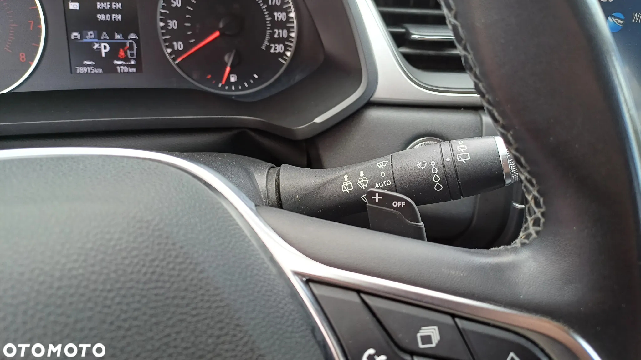 Renault Captur TCe Mild Hybrid 140 EDC GPF EVOLUTION - 16
