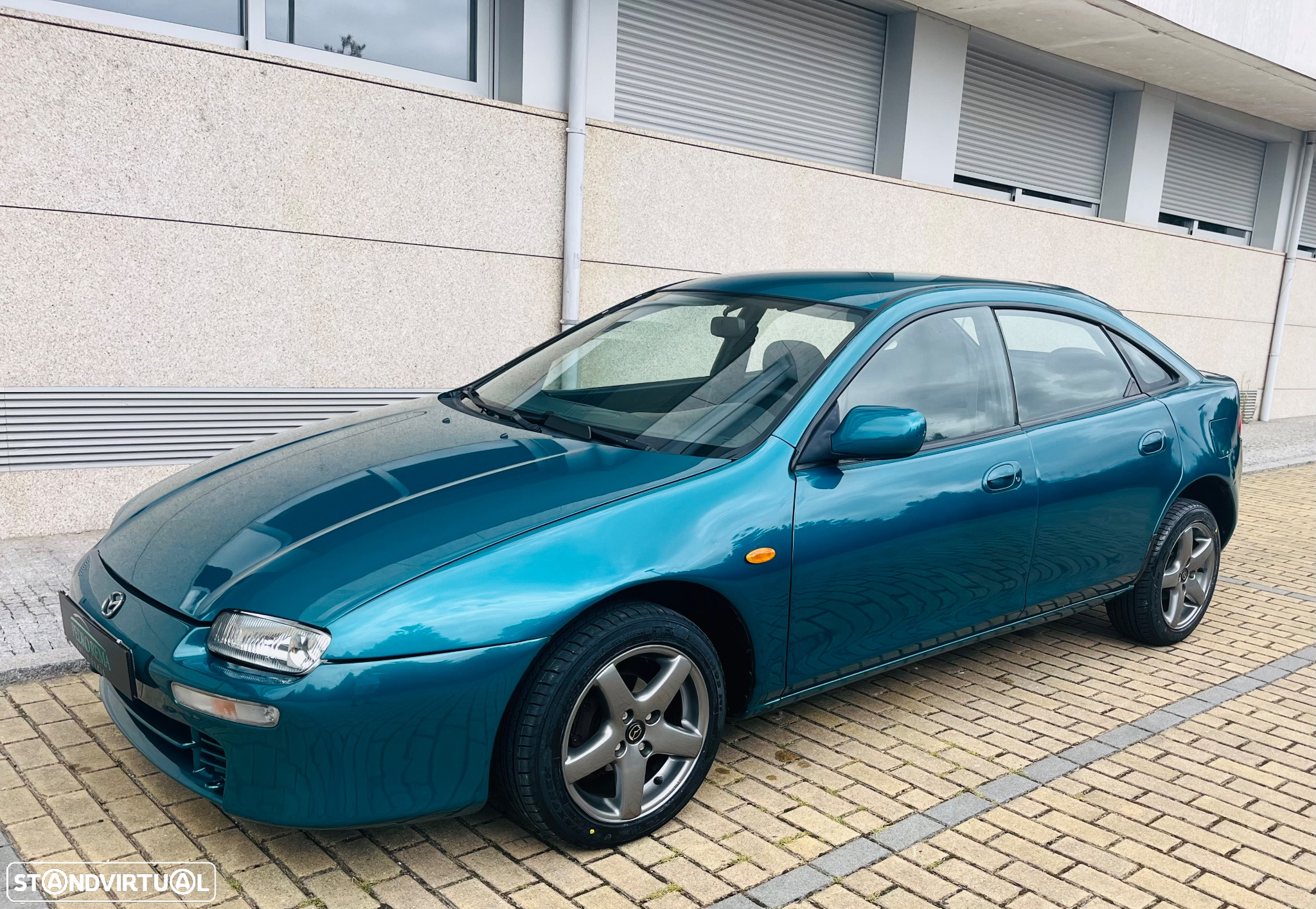 Mazda 323 F 1.5 - 14
