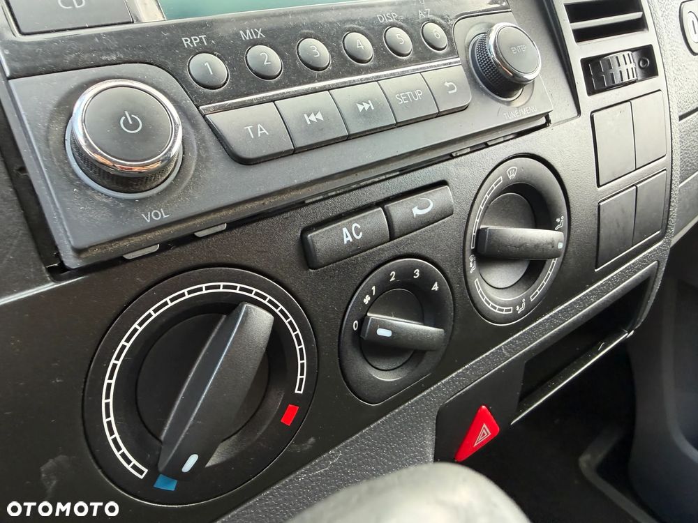 Volkswagen Transporter 2.5 Diesel Automat Chłodnia Elektryczne Szyby - 14