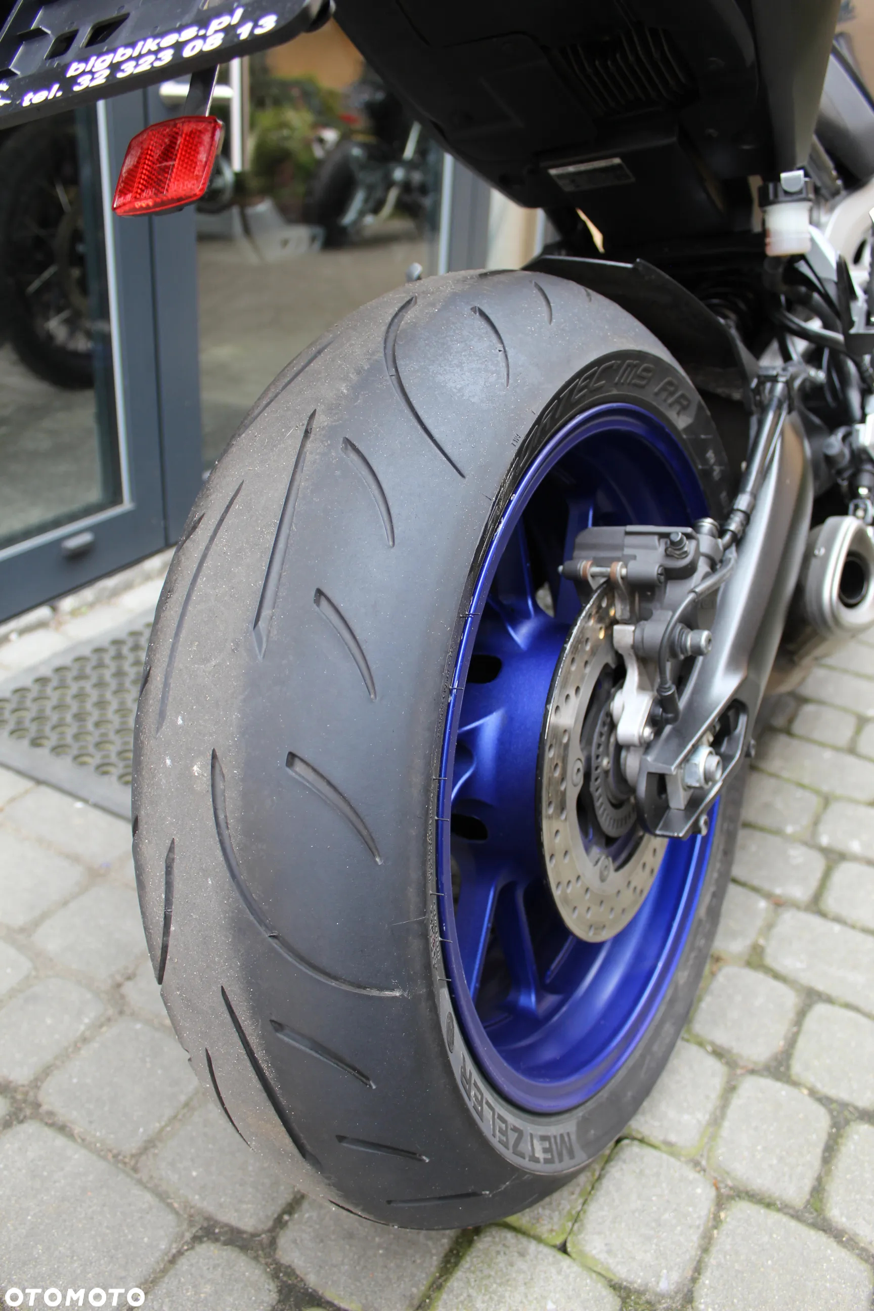 Yamaha MT - 8