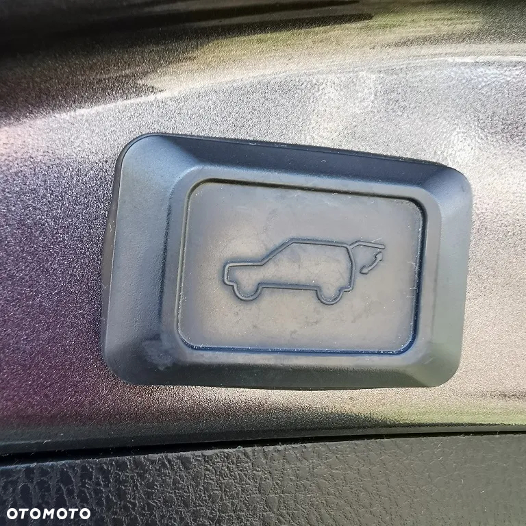 Toyota RAV4 - 24