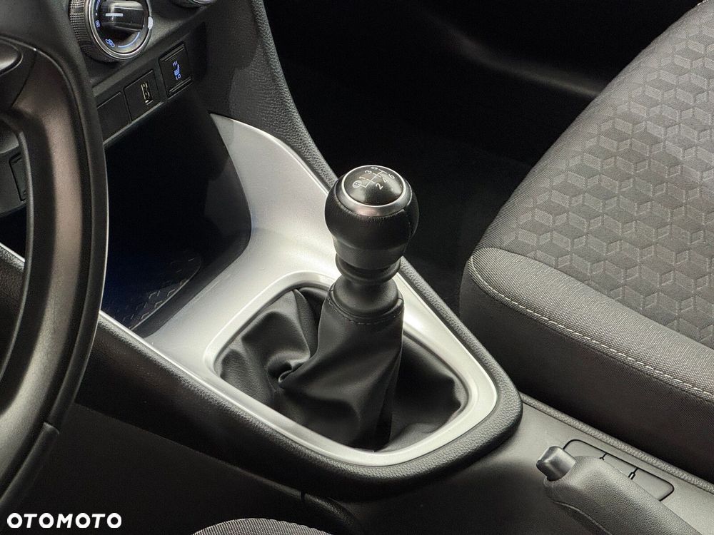 Toyota Yaris 1.5 Comfort - 9