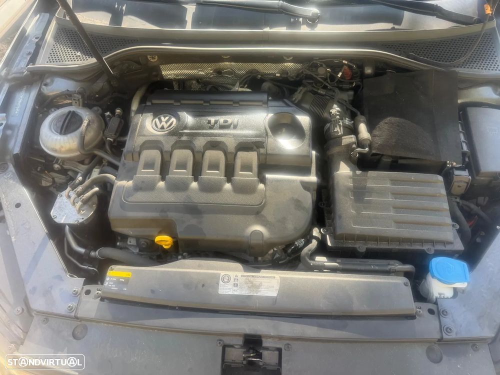 VW Passat Variant 1.6 TDI Confortline - 13