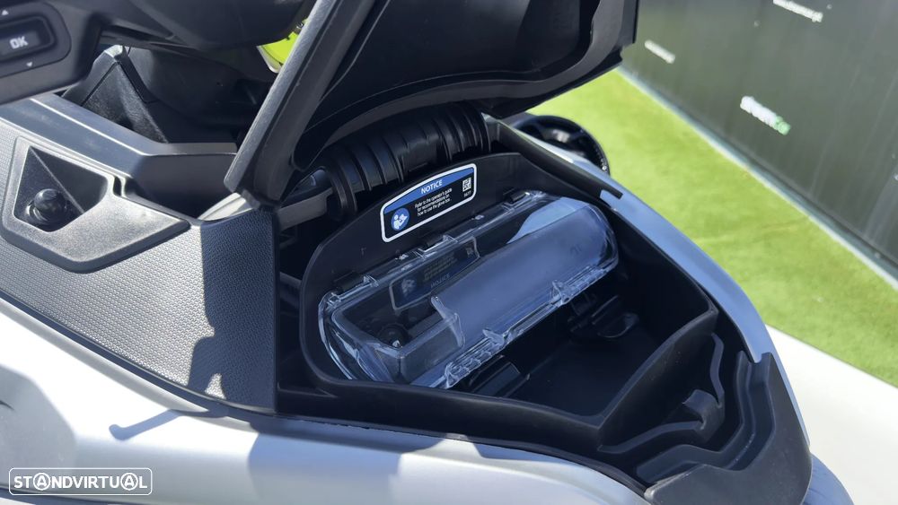 Sea-Doo GTX Limited 325 - 11