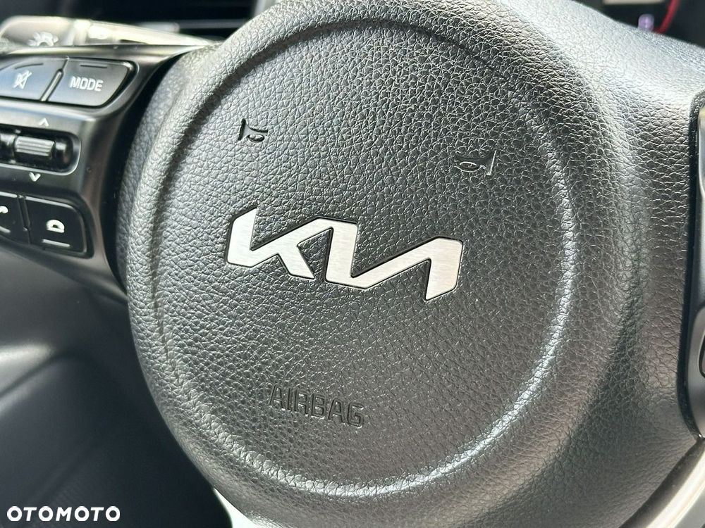Kia Rio - 21