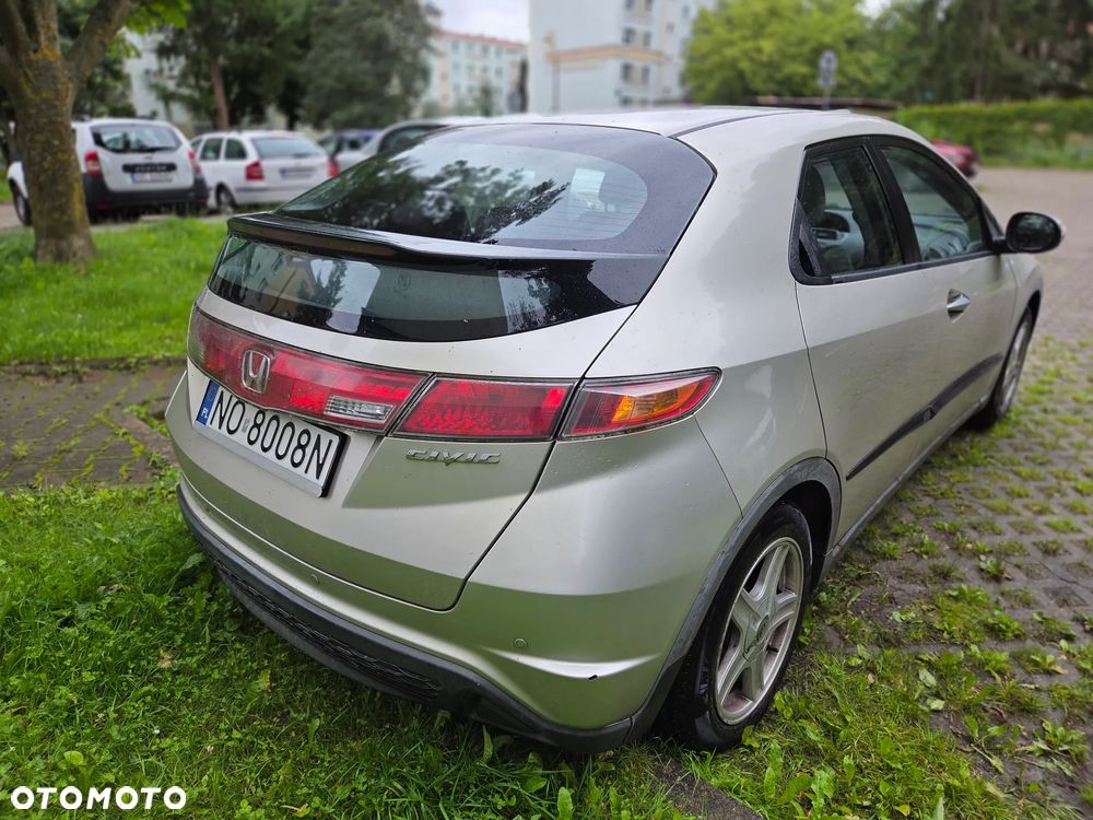 Honda Civic - 8