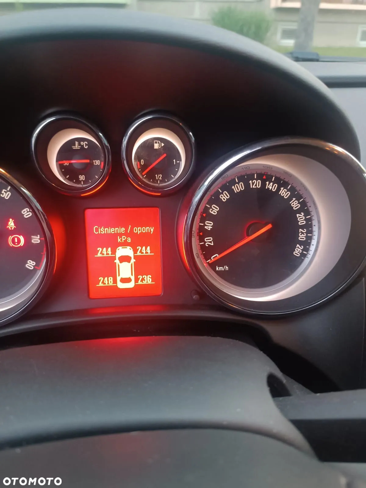 Opel Astra IV 1.4 T Business S&S EU6 - 12