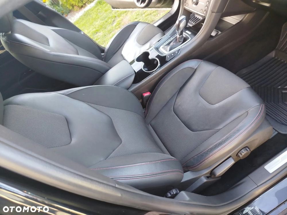 Ford Mondeo 2.0 TDCi STart-Stopp PowerShift-Aut ST-Line - 30