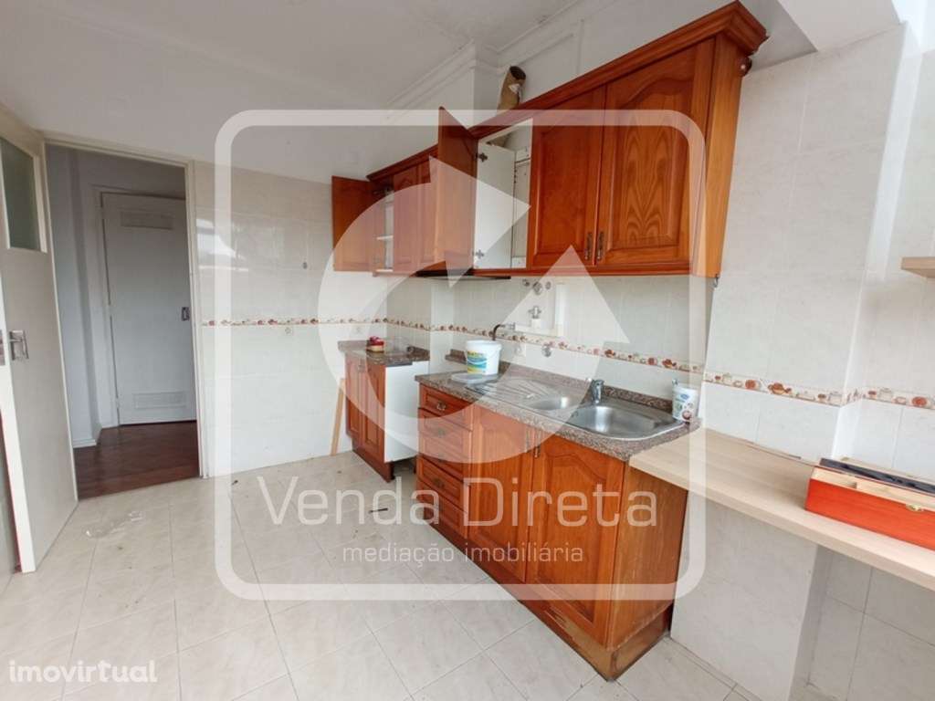 Apartamento T2 em Carnaxide - Conforto e Localização Estratégica - Grande imagem: 3/20