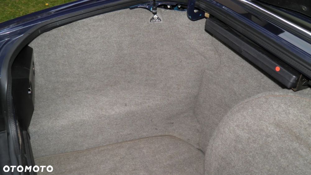 Jaguar Daimler 4.0i - 31