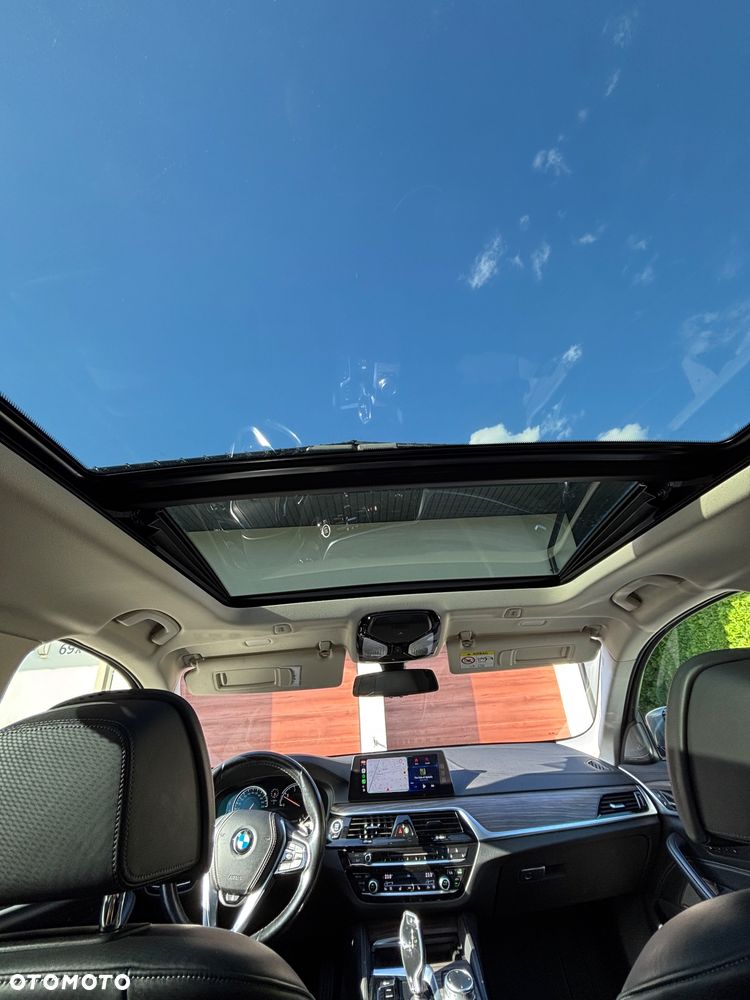 BMW Seria 5 530d xDrive Luxury Line - 6