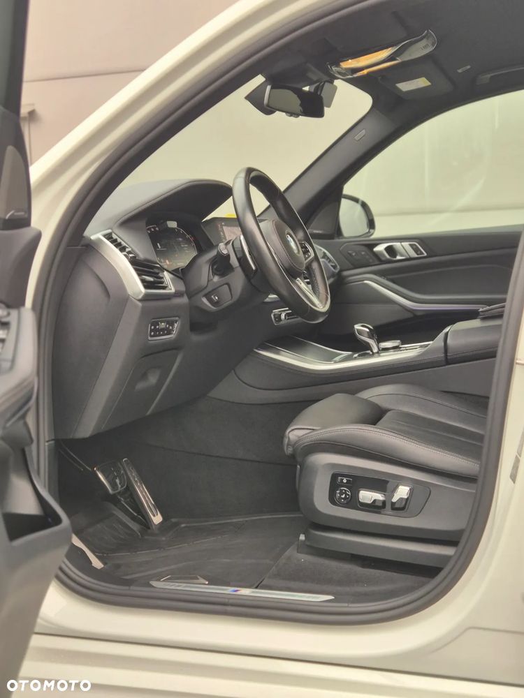 BMW X5 xDrive30d - 29