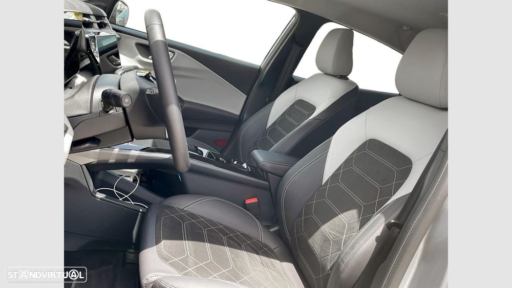 Ford Puma Gen-E 54 kWh Premium - 13