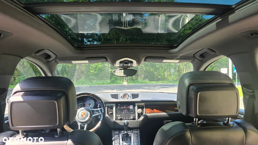Porsche Macan S - 10
