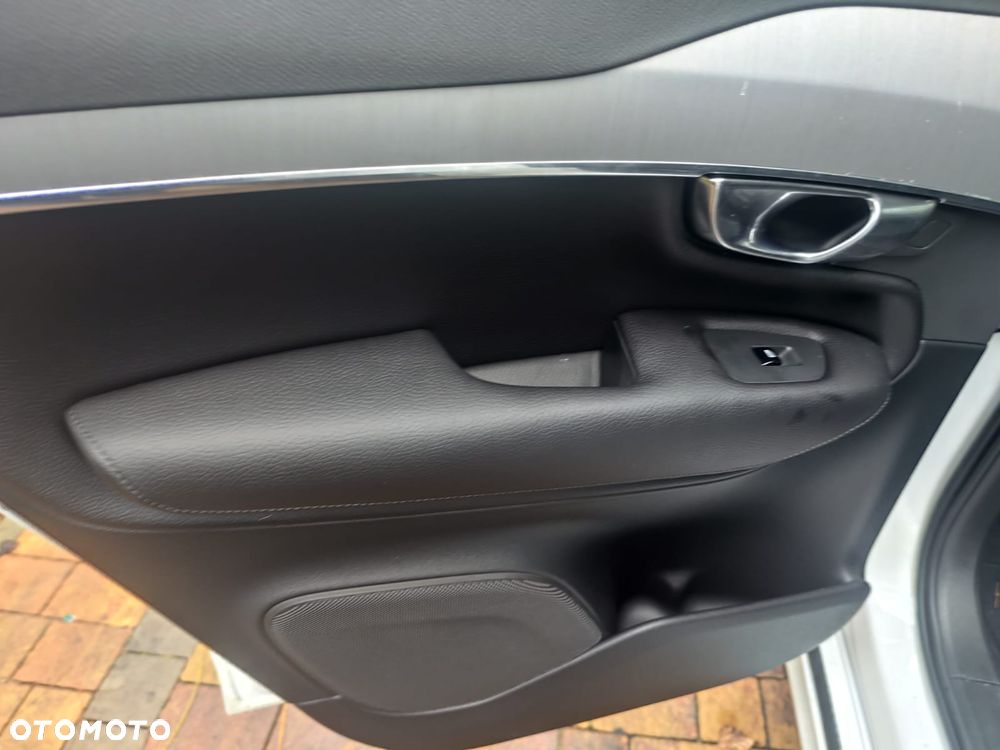 Volvo XC 90 B5 B AWD Inscription 7os - 38