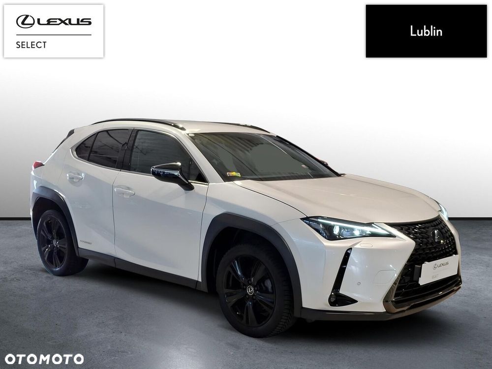 Lexus UX - 7