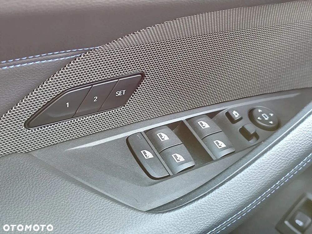 BMW i4 80.7kWh M50 - 13