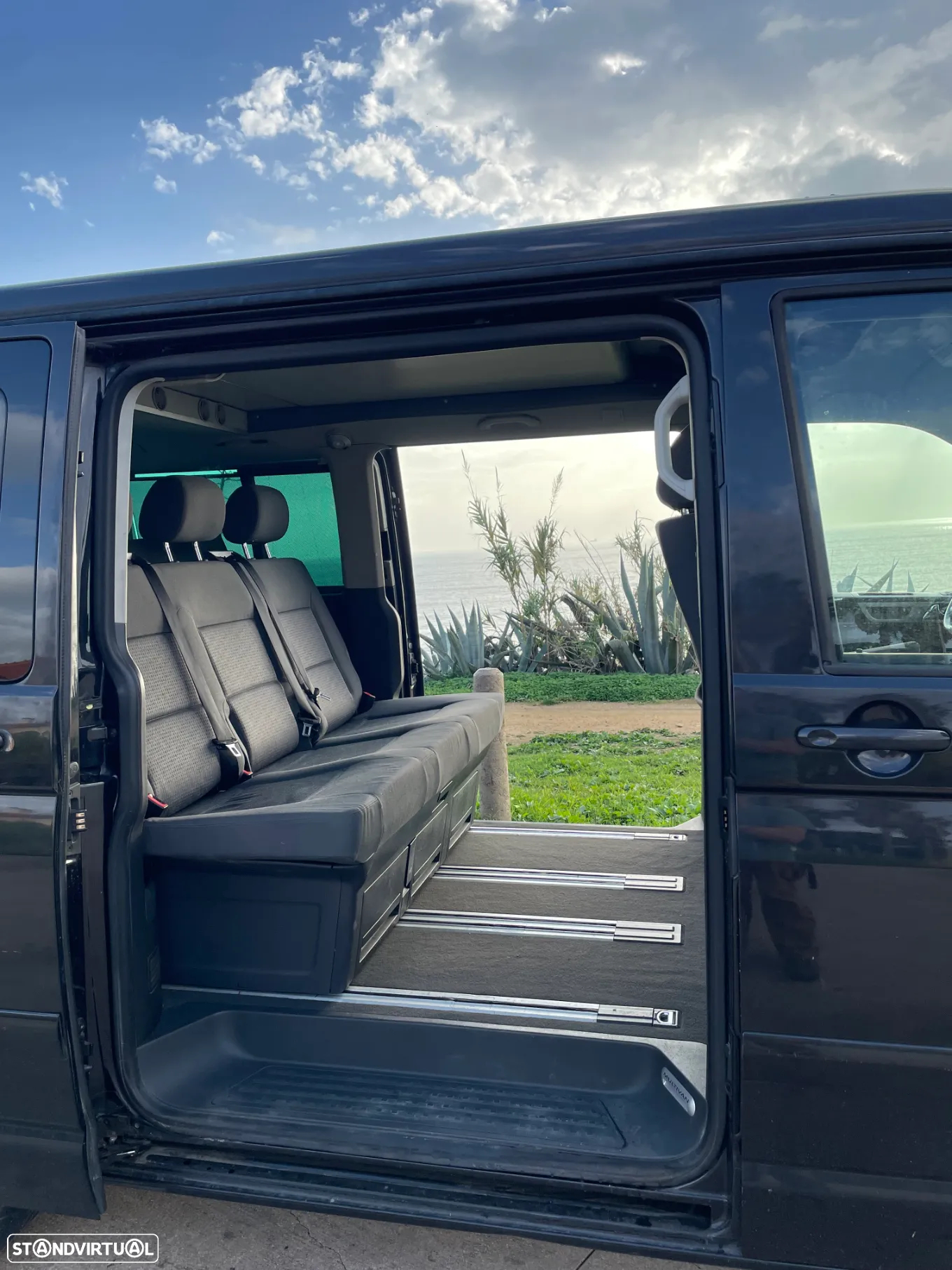 VW T5 Multivan (Campervan) - 10