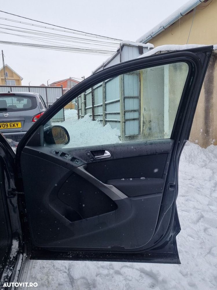 Usa Dreapta Fata Volkswagen Tiguan 5N 2008 - 2011 SUV 4 Usi BLACK LC9X (1457) - 2