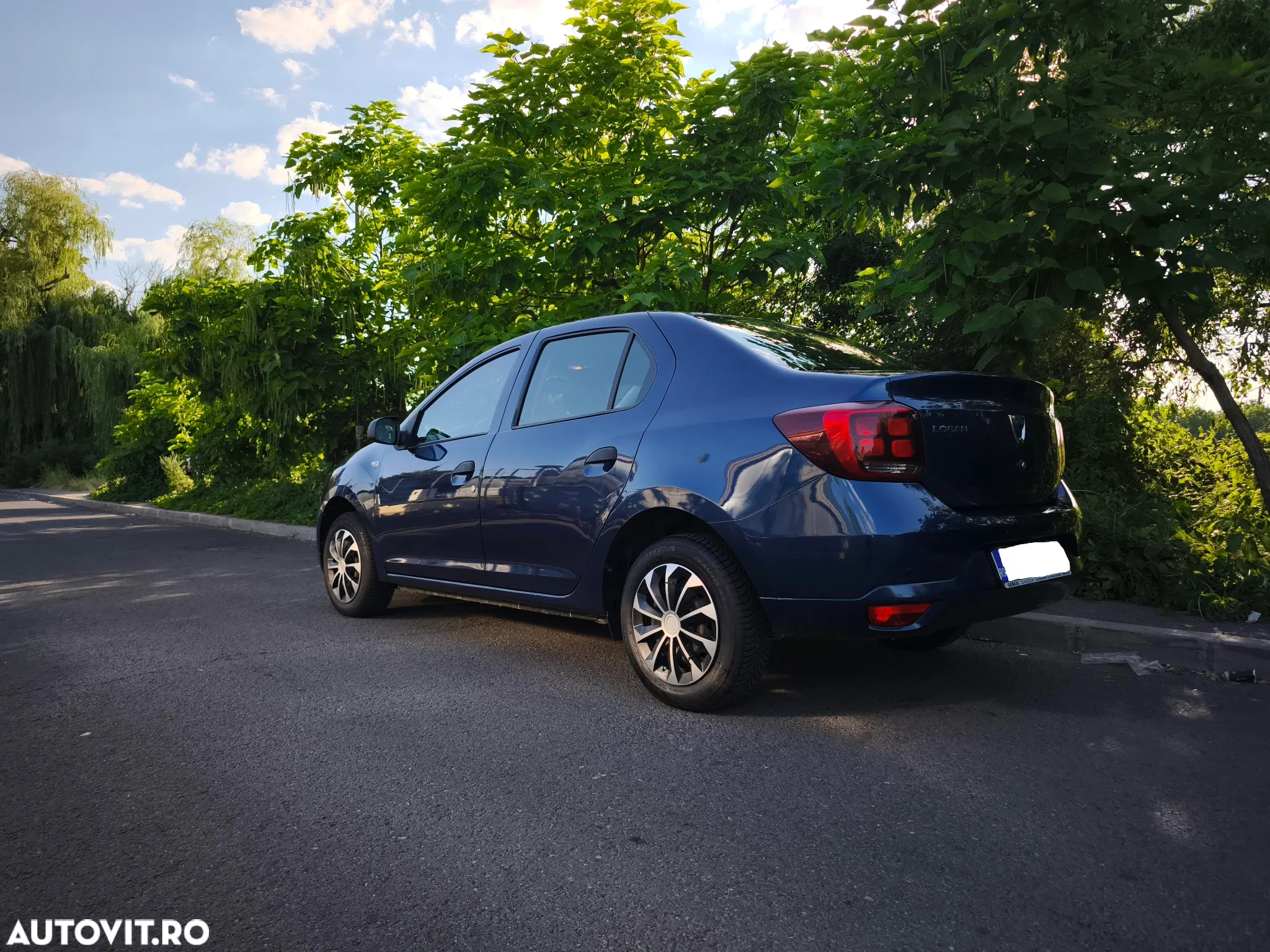 Dacia Logan - 3