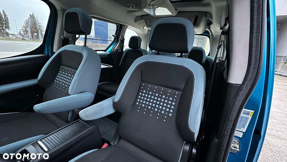 Citroën Berlingo Multispace e-HDi 90 FAP EGS6 Exclusive - 22