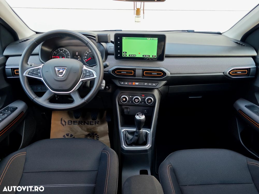 Dacia Sandero Stepway TCe 90 MT6 Comfort - 8