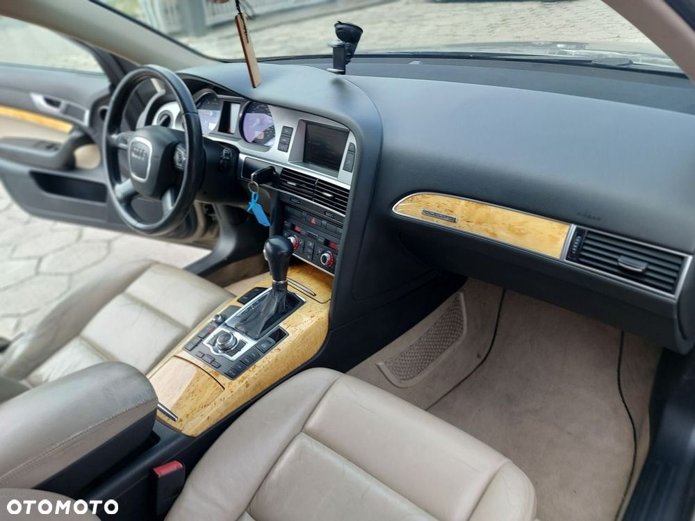 Audi A6 Avant - 15