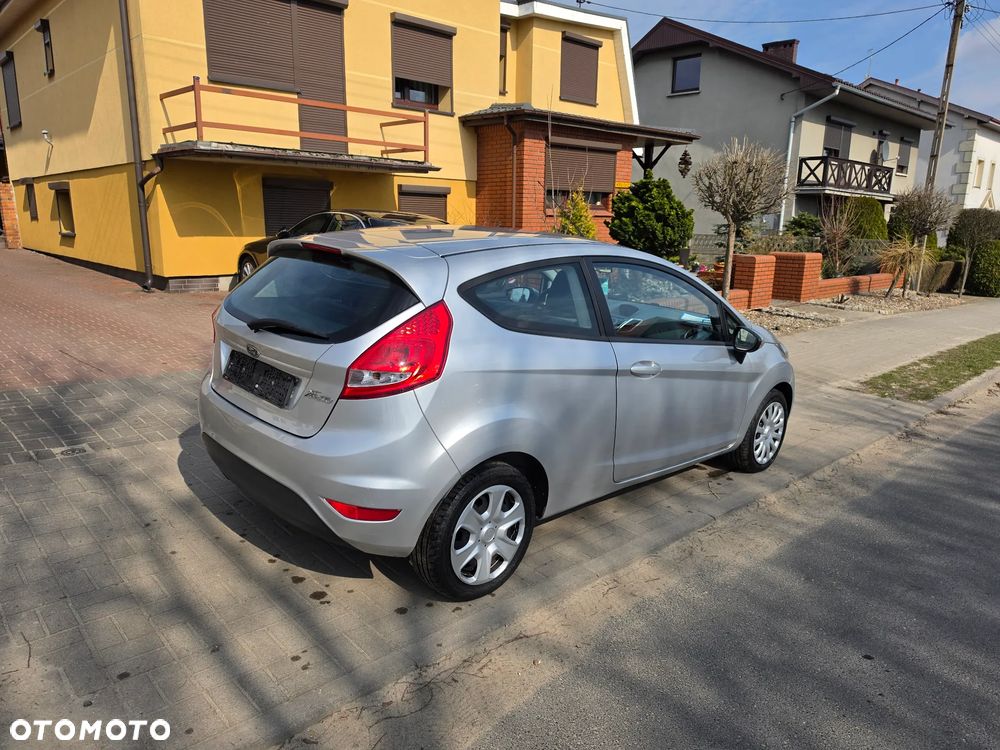 Ford Fiesta - 3