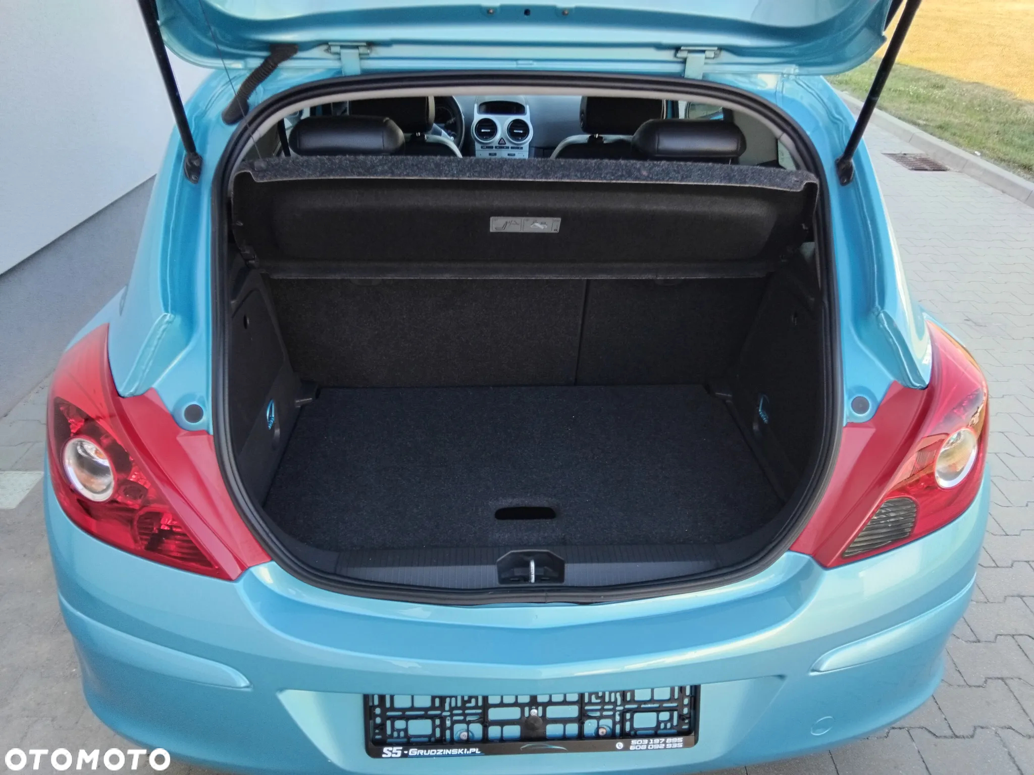 Opel Corsa 1.2 16V (ecoFLEX) Color Edition - 15