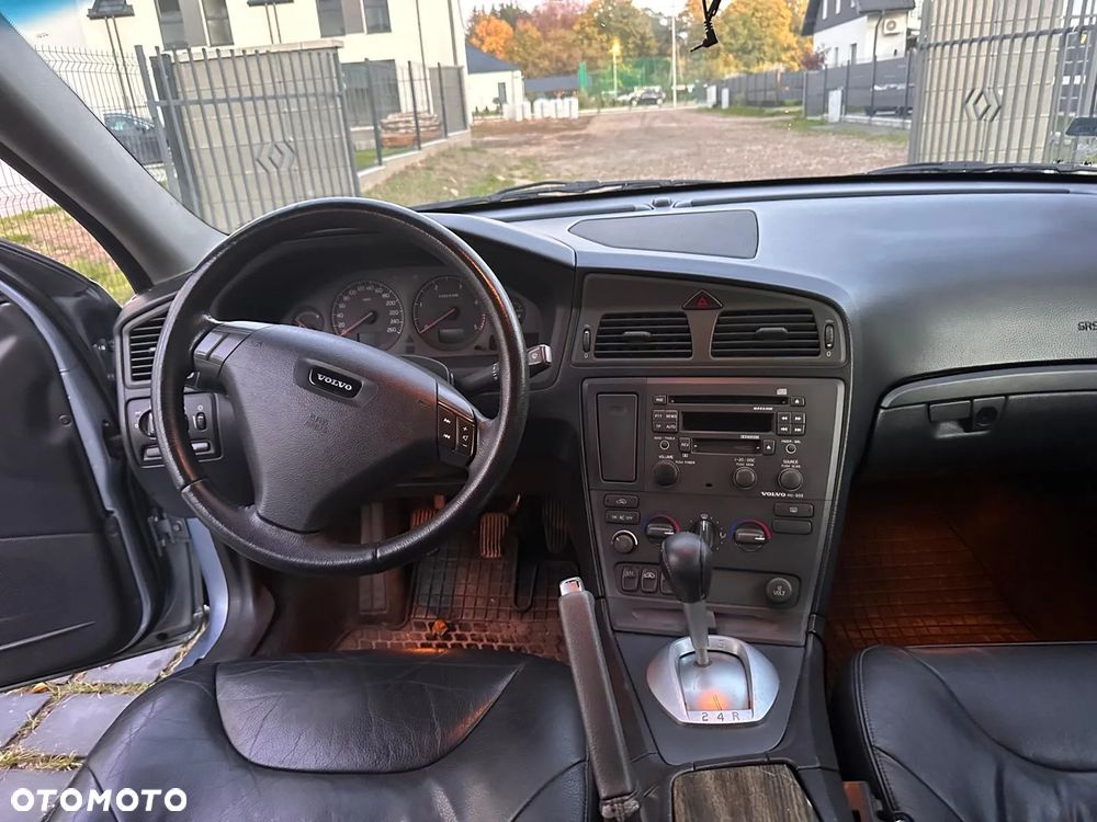 Volvo S60 2.4 D - 22