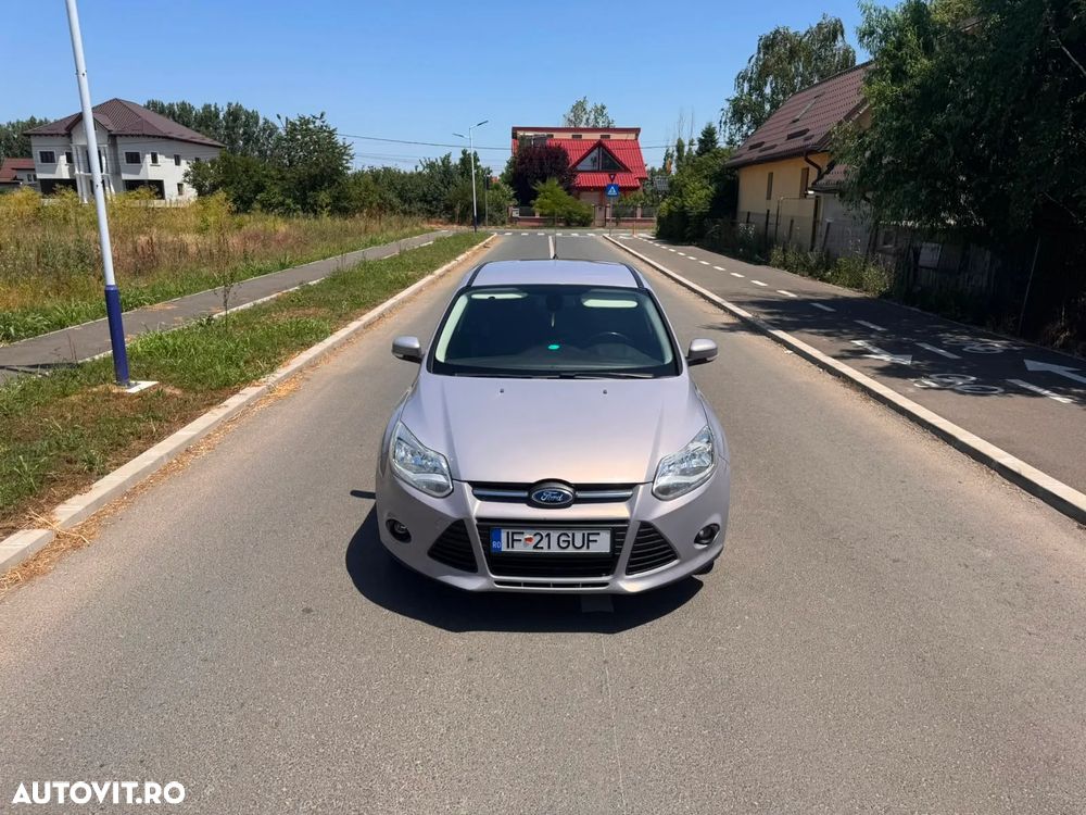 FORD Focus 2012