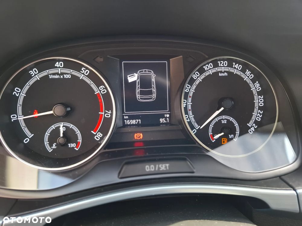 Skoda Fabia 1.0 TSI Ambition Plus - 12