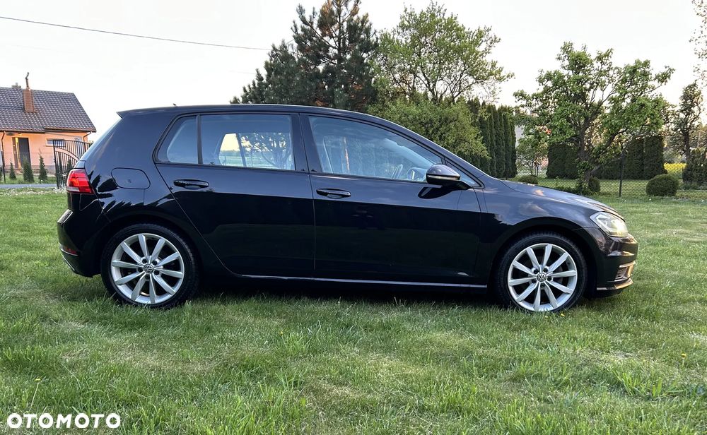 Volkswagen Golf 1.5 TSI BMT Evo Comfortline - 4