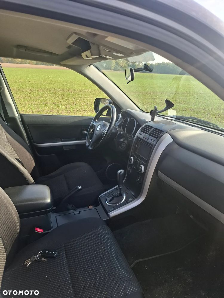 Suzuki Grand Vitara 2.4 Premium EU5 - 9