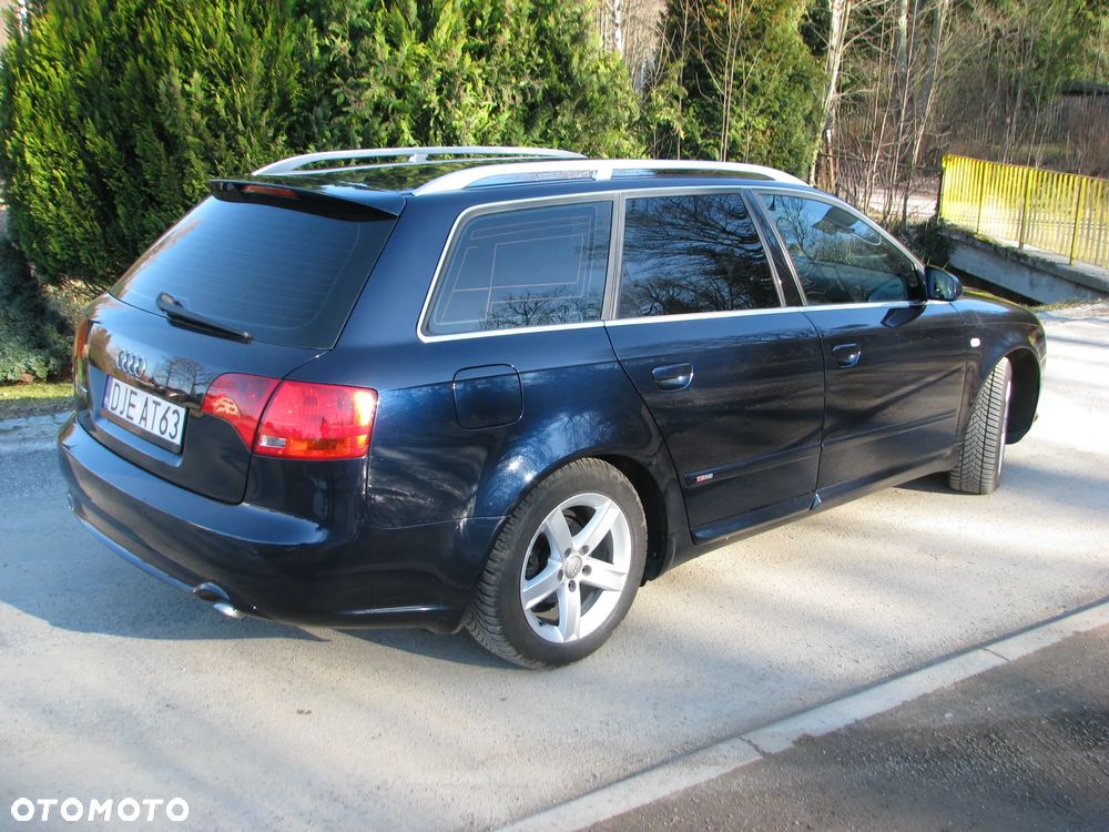 Audi A4 Avant 2.0 TDI DPF - 9