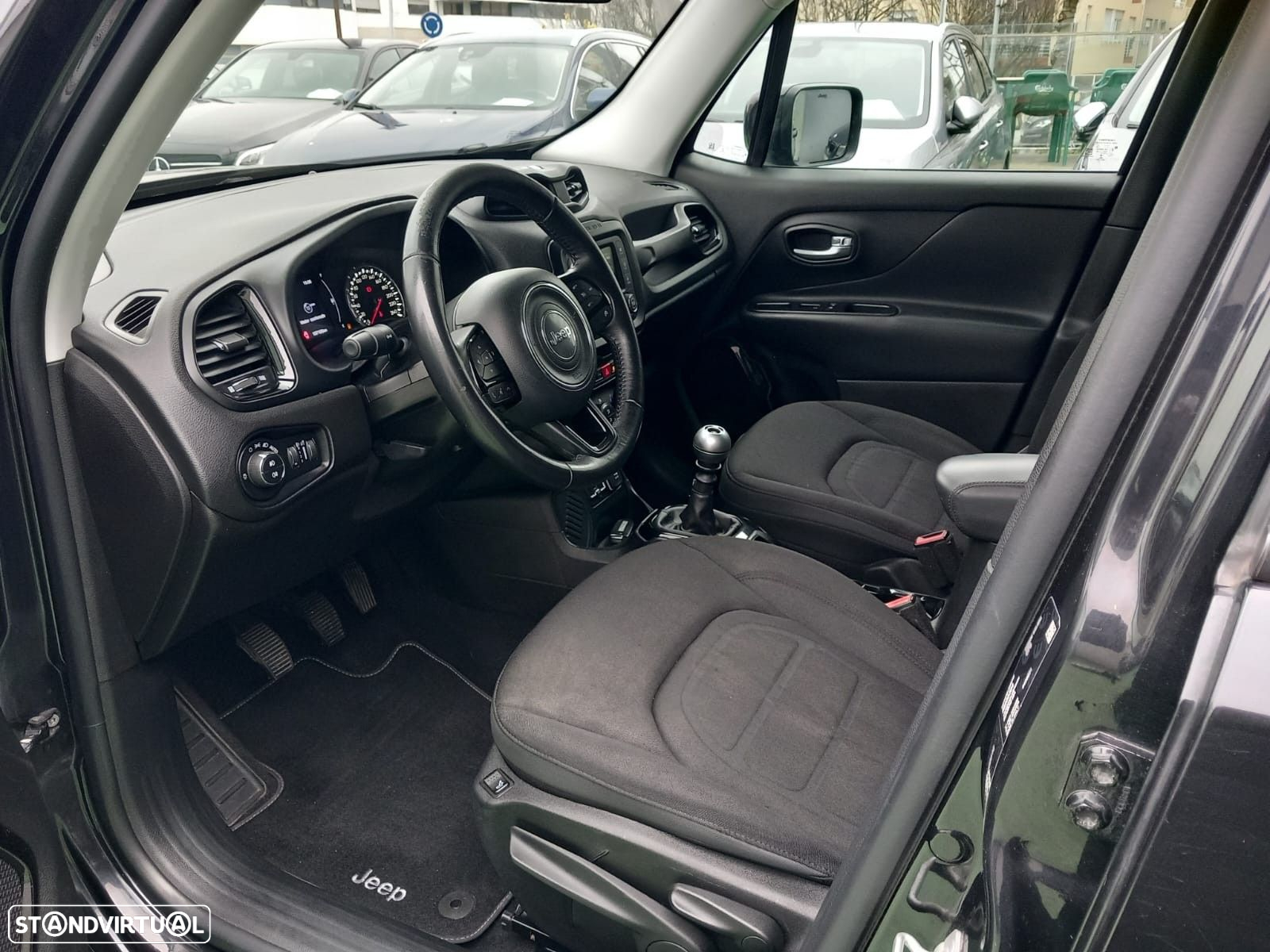 Jeep Renegade 1.6 MJD Limited - 8