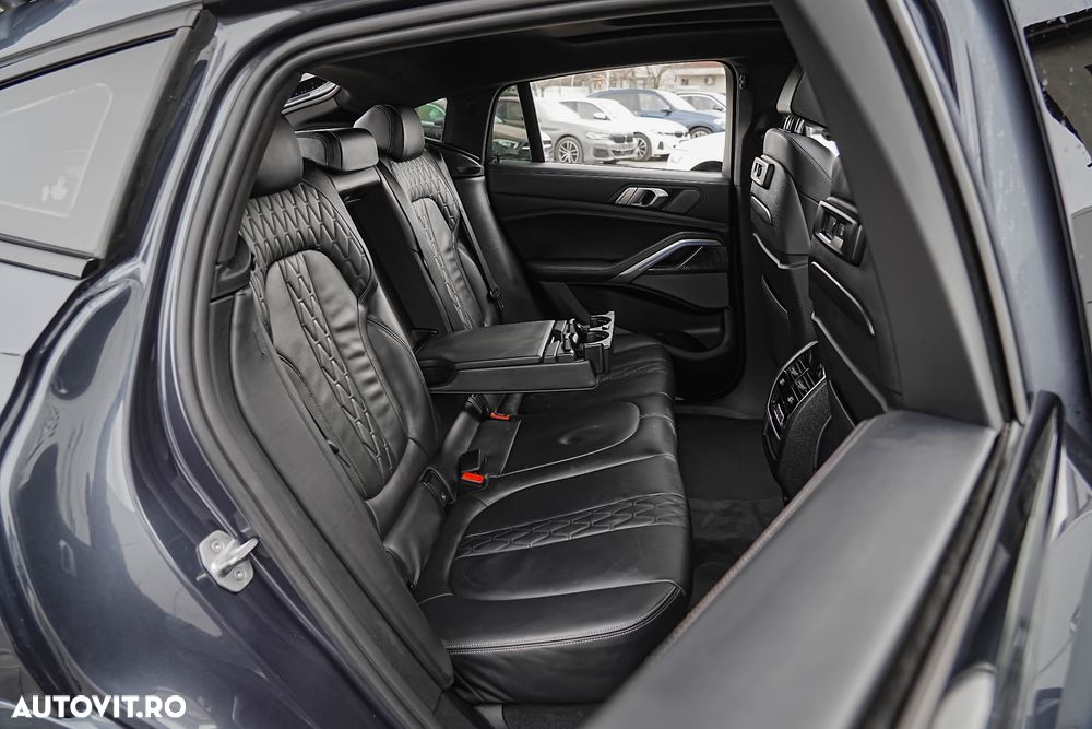 BMW X6 M M50i - 22