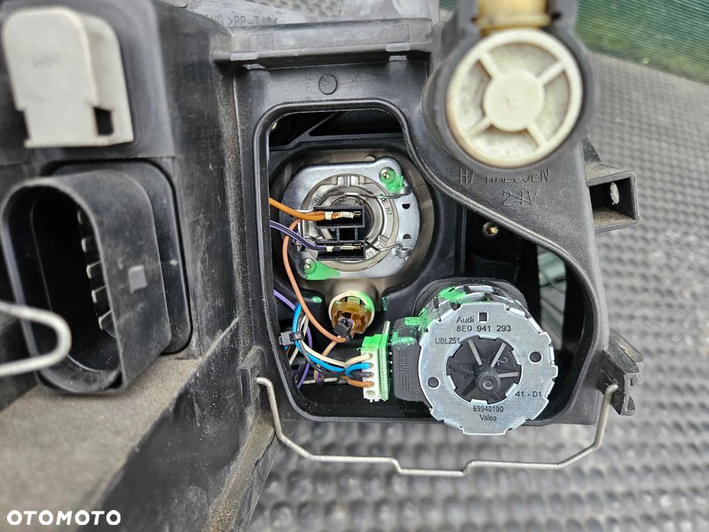 Reflektor Lampa Xenon D1S Przód Przednia LEWA Kompleta Przetwornica Valeo Europa Audi A4 B6 - 22