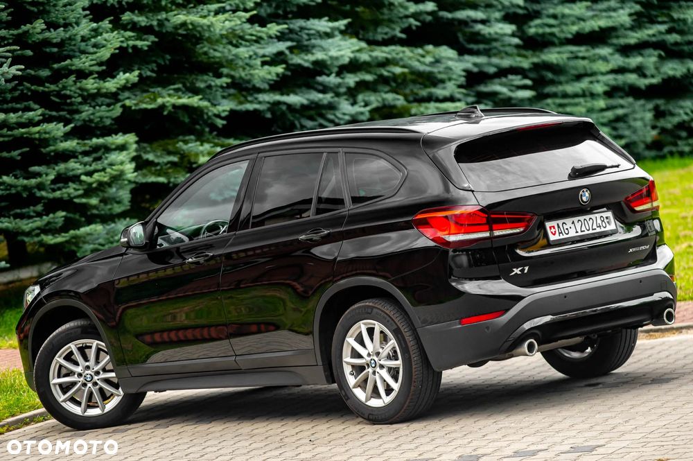 BMW X1 xDrive20d Sport Line sport - 3