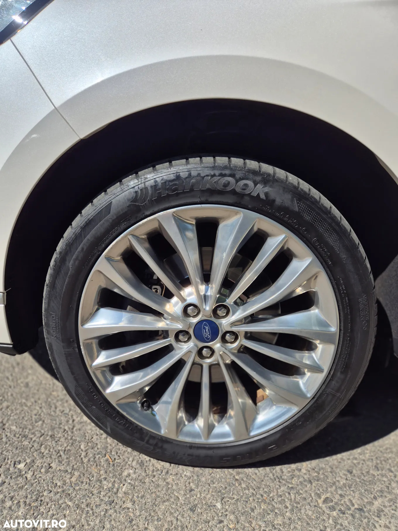 Ford Edge 2.0 Panther A8 AWD Vignale - 8