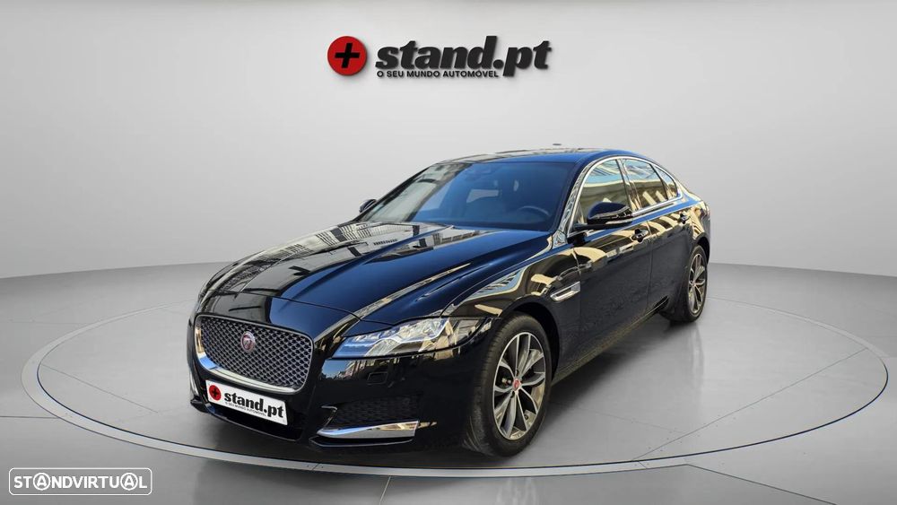 Jaguar XF 2.0 D Portfolio Aut. - 1