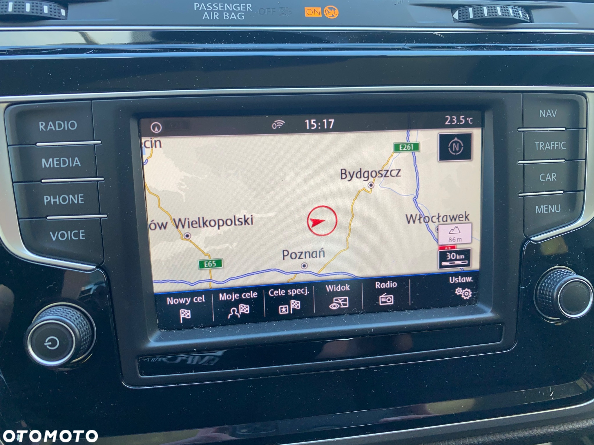 Volkswagen Touran 2.0 TDI BMT Highline DSG - 15
