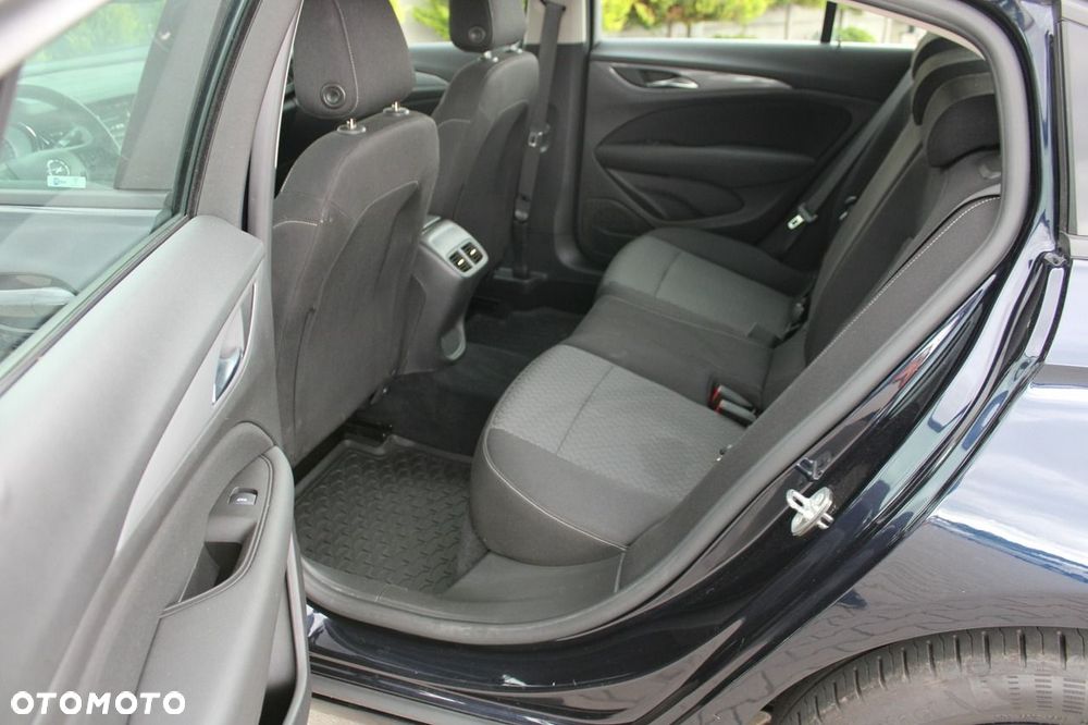 Opel Insignia 1.5 T Elite S&S - 28