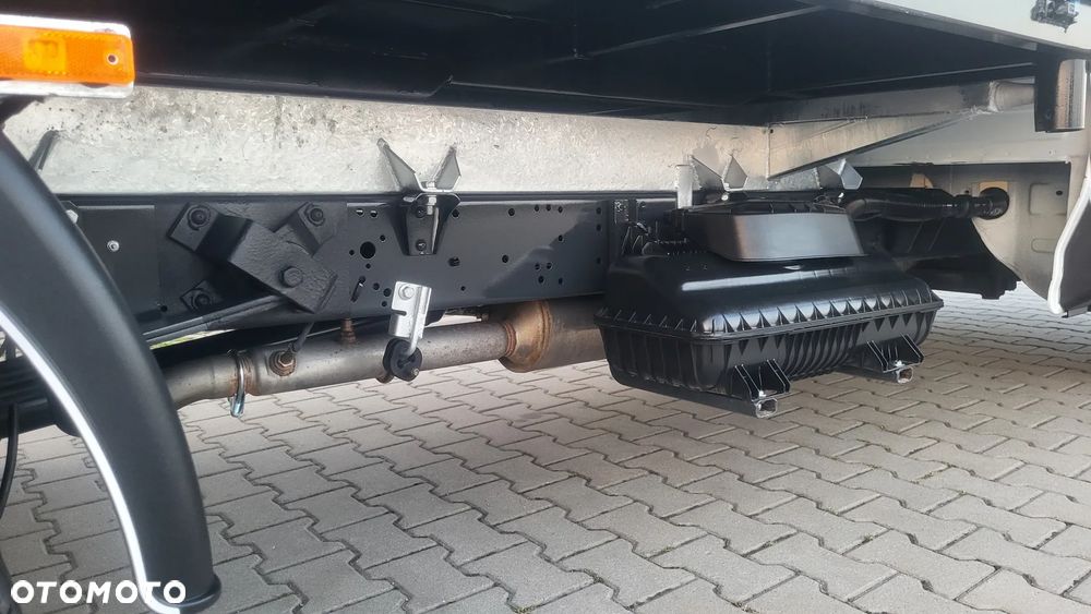 Iveco Daily 35c150 / 50c150/ 3.0 150 km / wywrotka / kiper 3 stronny/ - 13