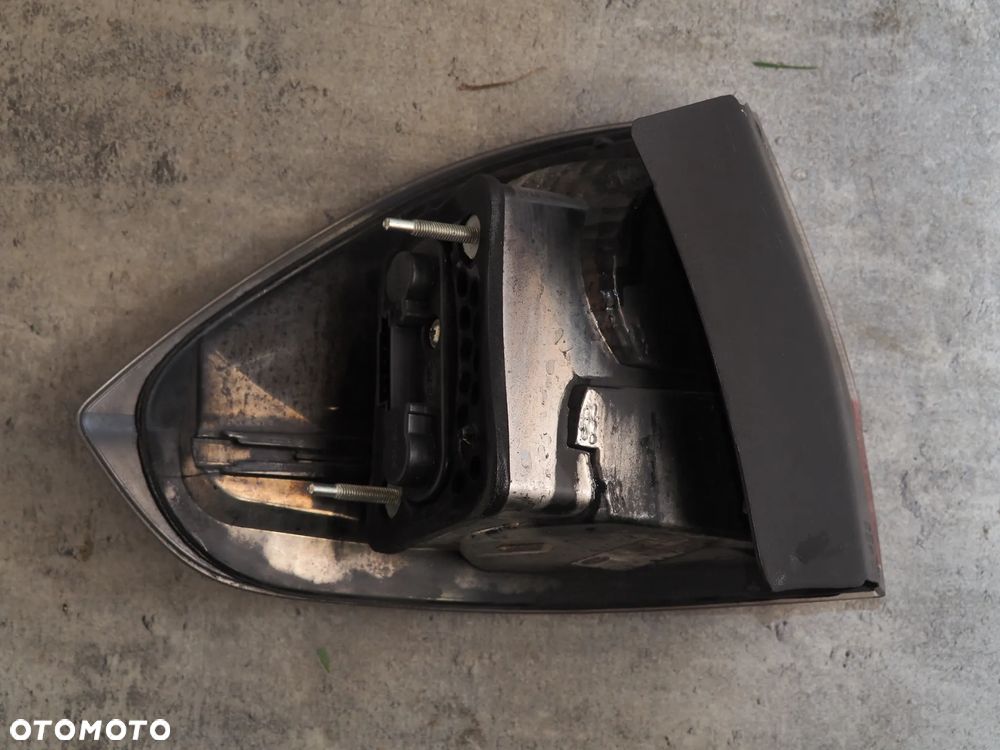 Lampa tył tylna prawa Ford S-Max Mk.1 - 6
