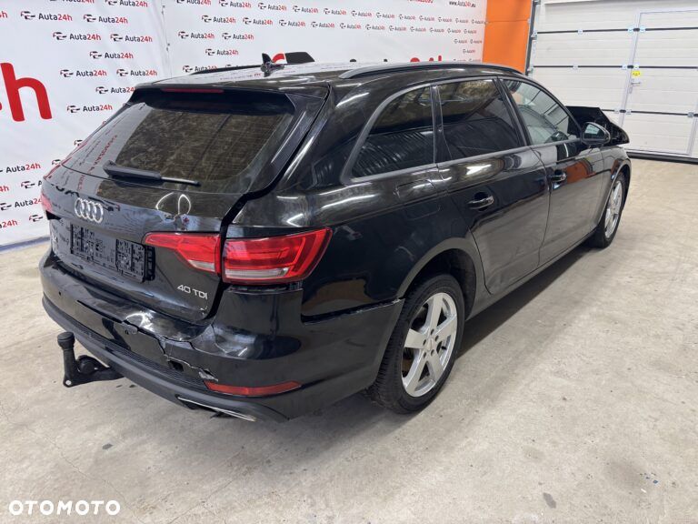 Audi A4 Avant 40 TDI S tronic - 3