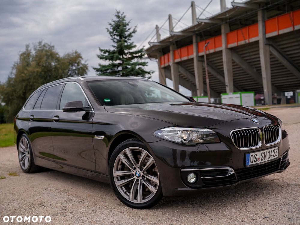 BMW Seria 5 525d xDrive Sport-Aut Luxury Line - 18